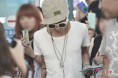 /album/big-bangs-arrival-beijing-airport/gdragon-incheon-airport-to-beijing-120804-003-jpg/